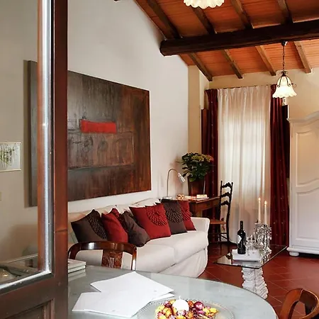 Belvilla By Oyo Elegant Flat In Historic Holiday home Montepulciano