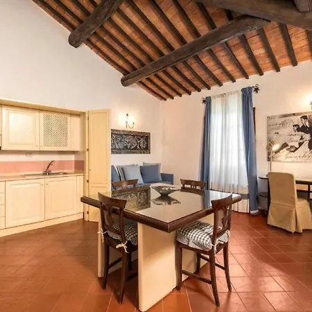 Belvilla By Oyo Elegant Flat In Historic Holiday home Montepulciano